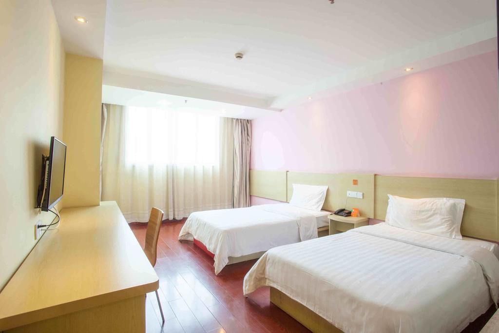 7Days Inn Heyuan Cultrual Palace Renren Le Quarto foto